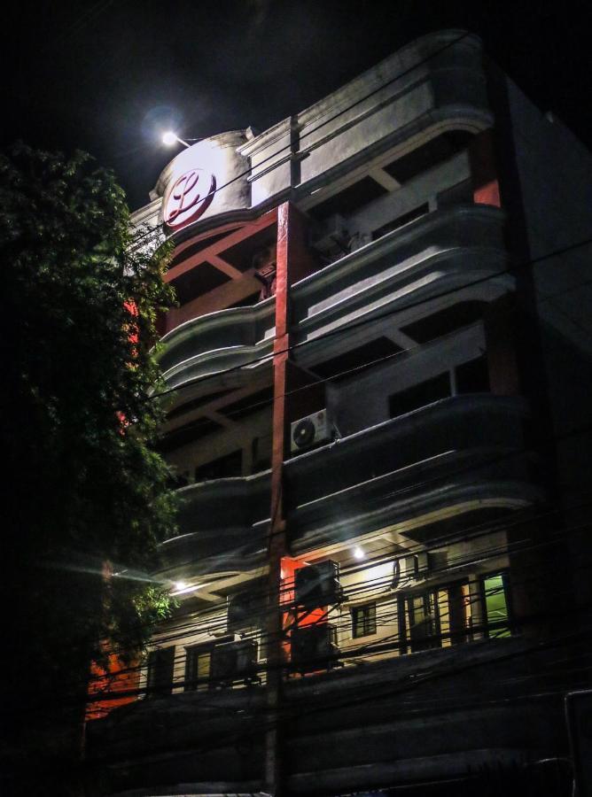 Bing'S Place Pasay Exterior photo